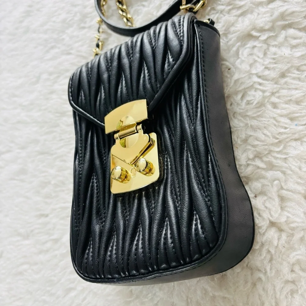 Tiffany & Fred Paris Black Quilted/Gold Small Shoulder/Crossbody Bag 7”x5”x2”